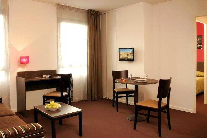 Aparthotel Adagio Access Marseille Saint Charles Ruang foto
