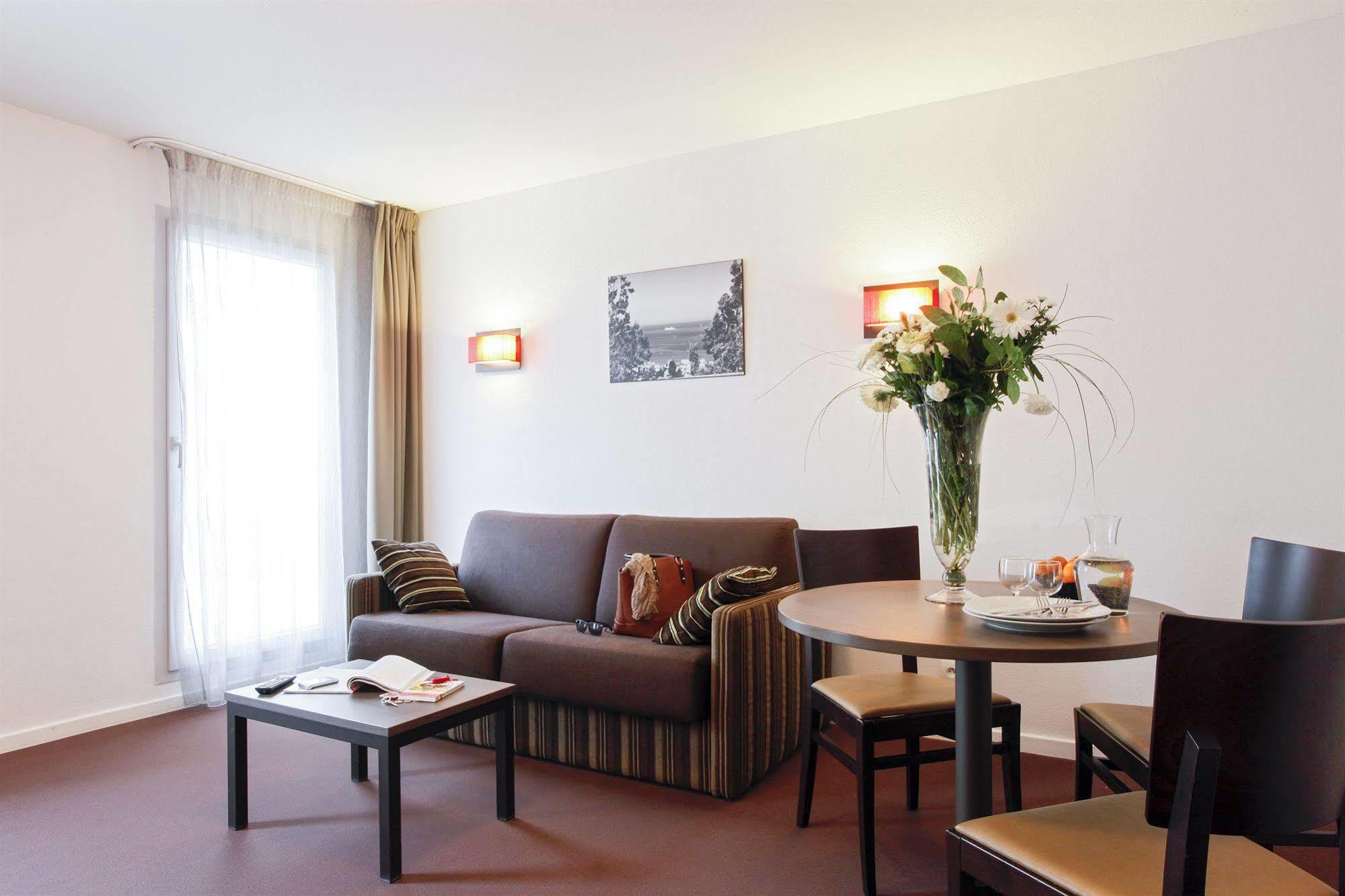 Aparthotel Adagio Access Marseille Saint Charles Bagian luar foto